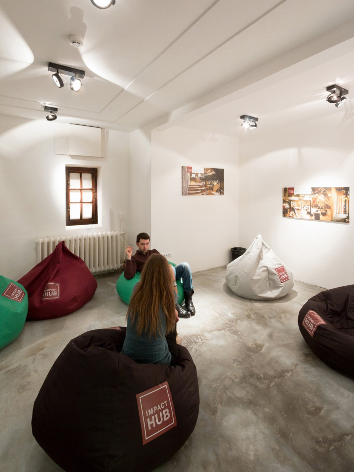 塞尔维亚贝尔格莱德商务中心室内设计丨URED建筑工作室-18