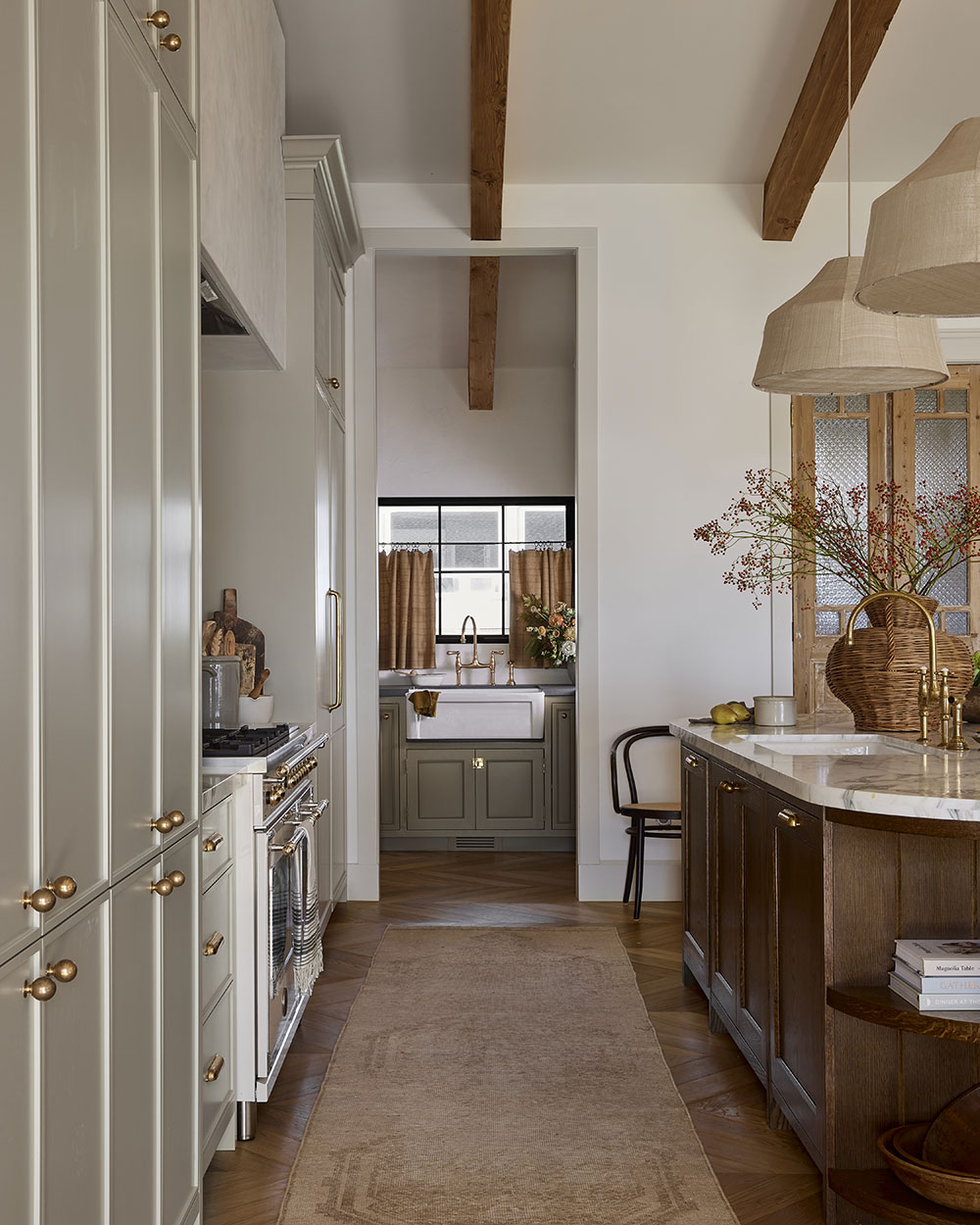 加拿大湖畔温馨自然宅，完美融合木质元素-6