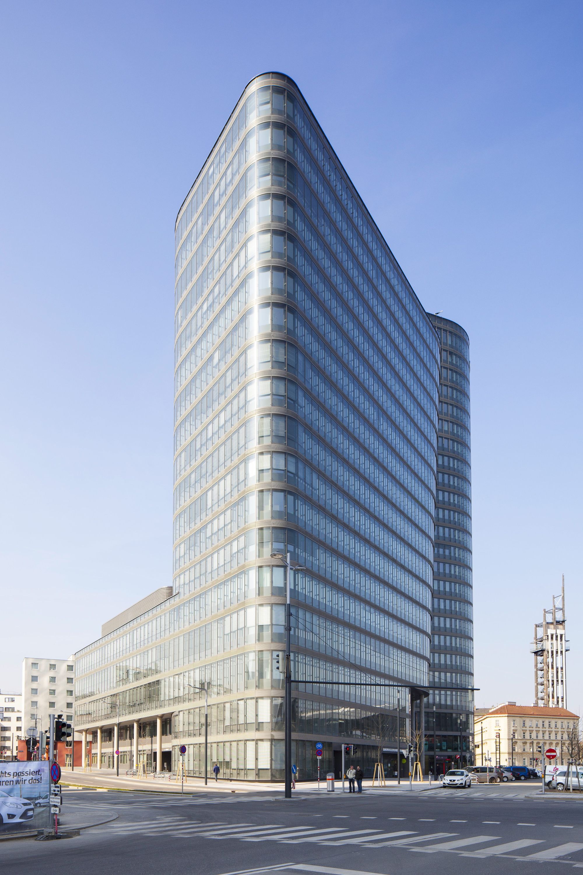 维也纳ÖBB 总部,现代高效绿色办公建筑-35