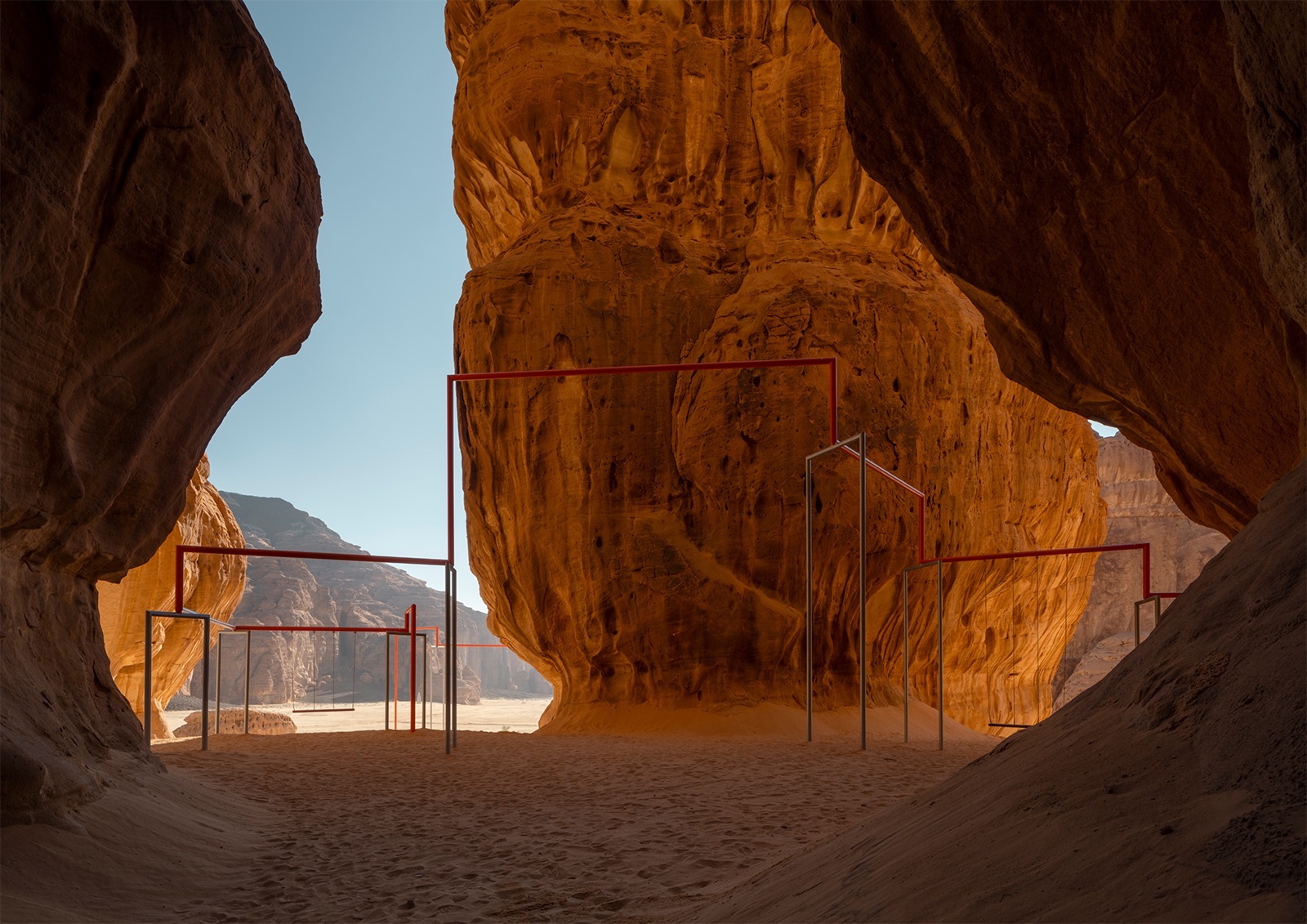 阿鲁拉沙漠中的“同心”秋千-11