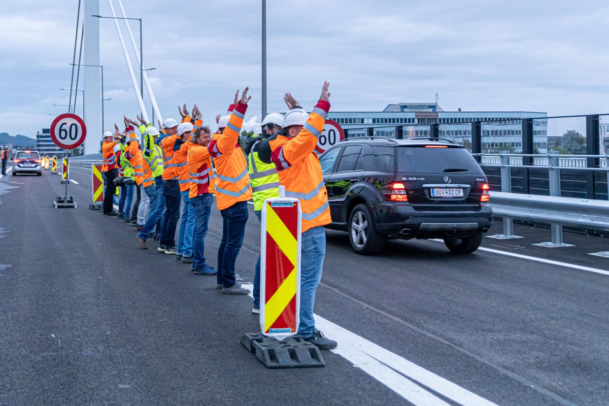 Montage Pylon 07|2019 – SOLID architecture ZT GmbH-16