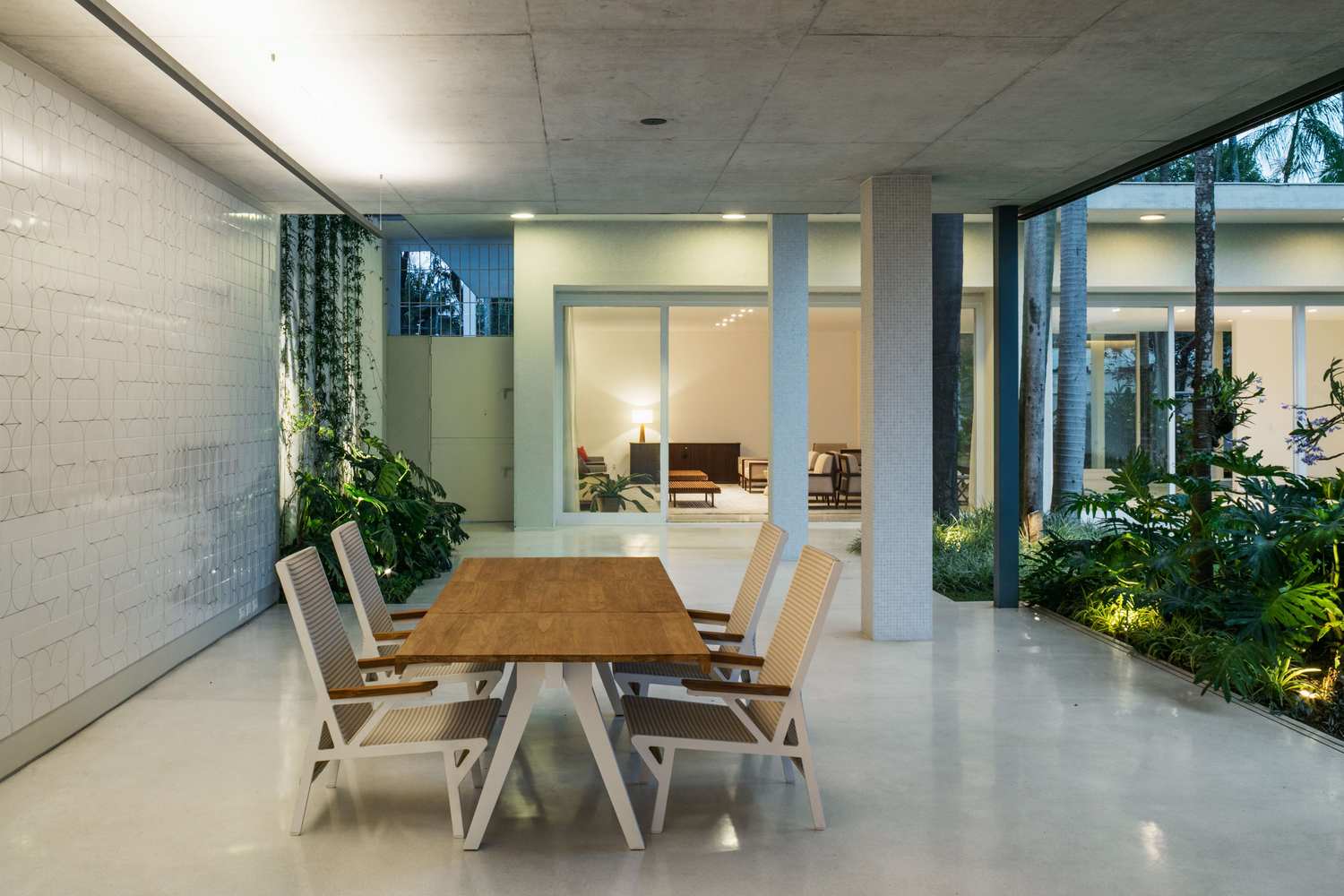 巴西 Campo Belo Residence 现代主义风格翻新-45