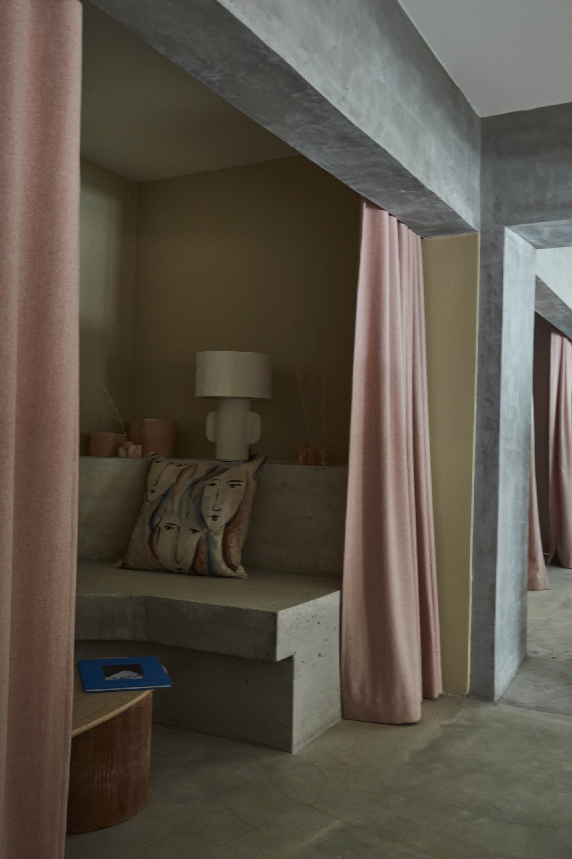 瑞可洛摄影工作室丨法国丨rotunnojustman-22