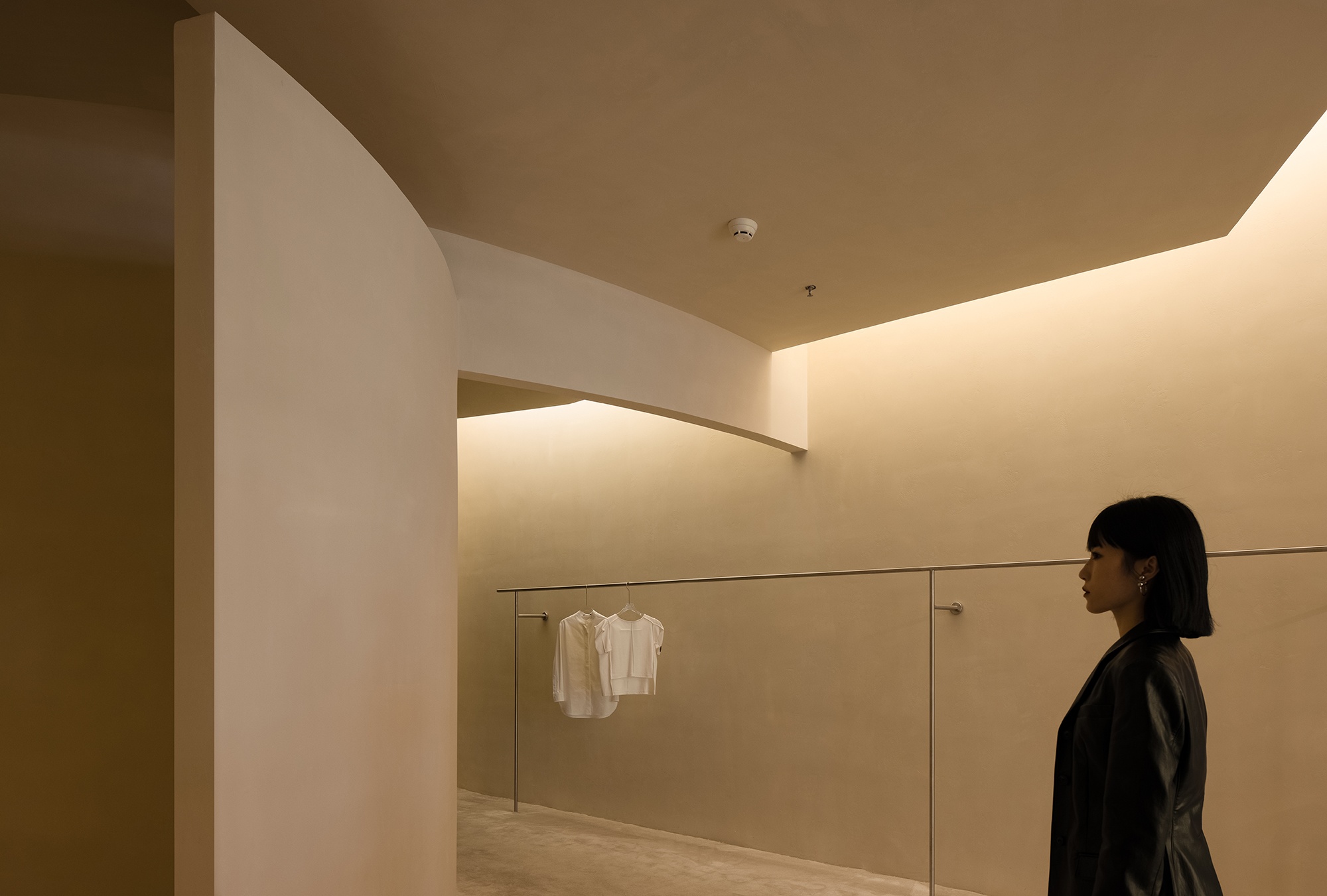 衍生TRONGYEE 设计师品牌集合店（汕头万象城店）丨中国汕头丨AD 艾克建筑设计-39