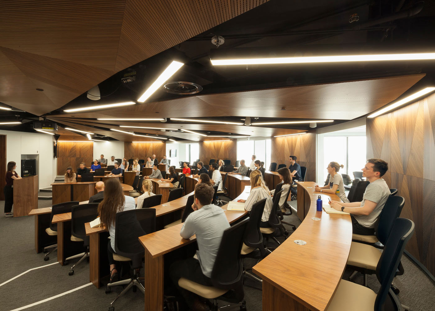 UCL管理学院项目丨Levitt Bernstein-62