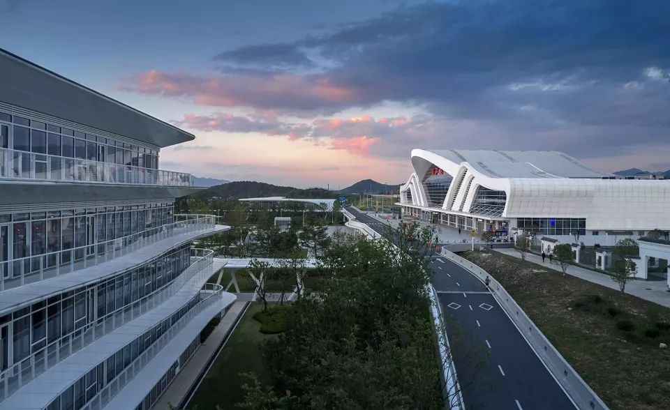 杭州桐庐高铁站,富春山水微缩之美-30