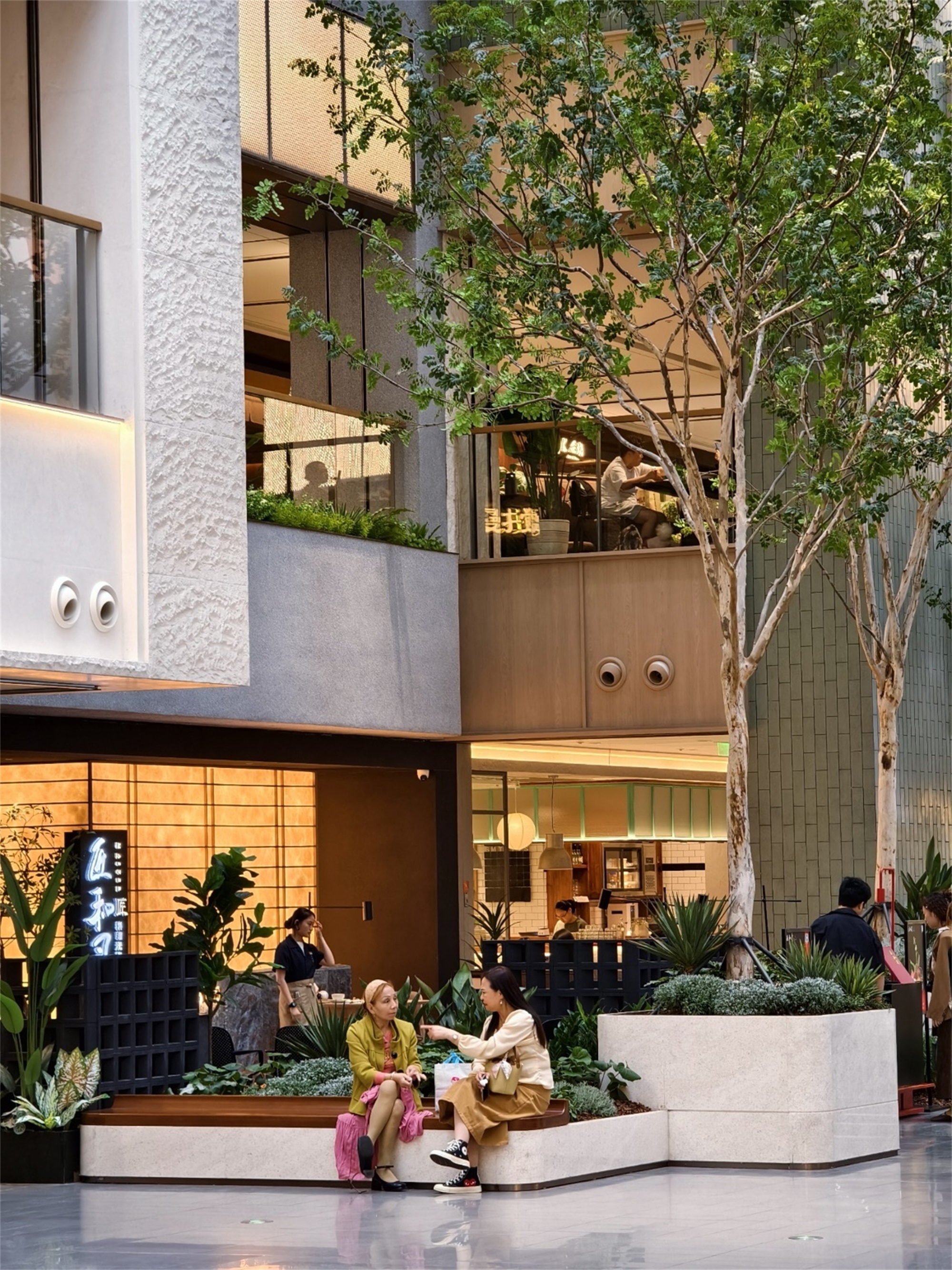 重庆龙湖北城天街B馆L4层室内景观营造丨中国湖北丨物候设计（重庆物候景观规划设计有限公司）-37