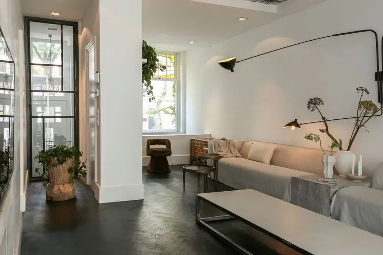 荷兰 Rotterdam 城市住宅花园别墅的现代改造-6