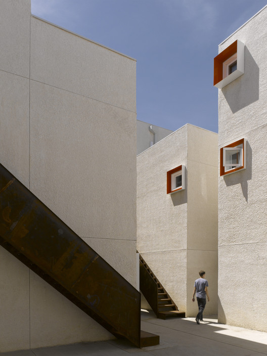 温尼伯中心村 | 微型村庄设计助力贫困家庭社区振兴-29