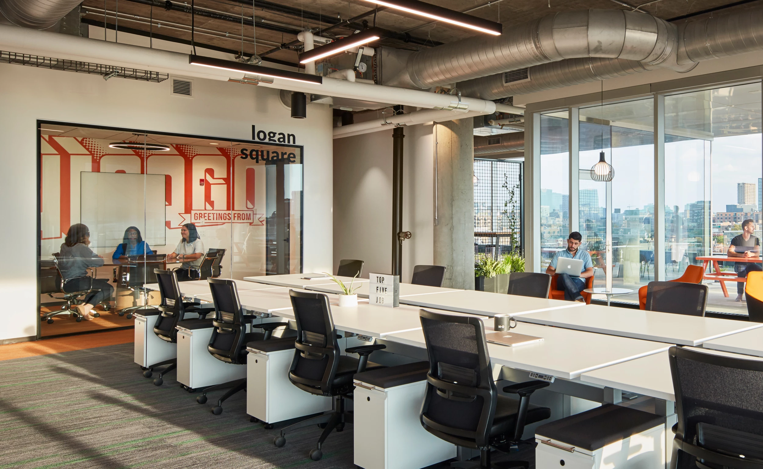 芝加哥 Glassdoor 办公室——现代都市中的活力空间-33