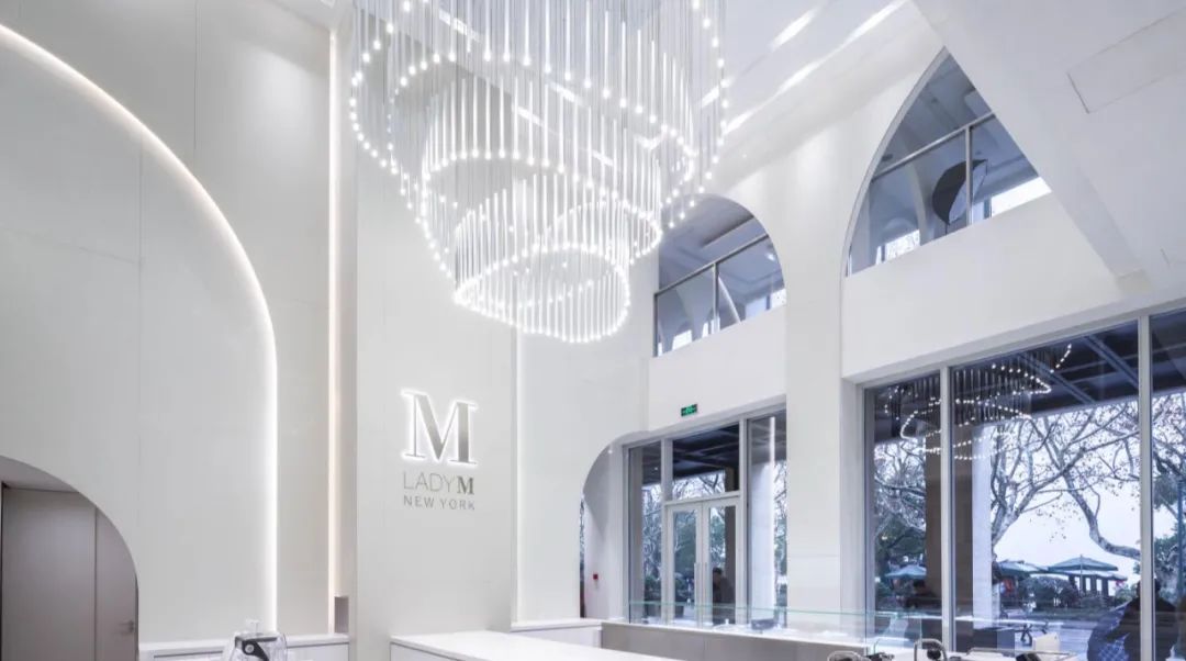 Lady M 大陆零售系列旗舰店与零售系统丨中国北京丨SLT 设计咨询-7