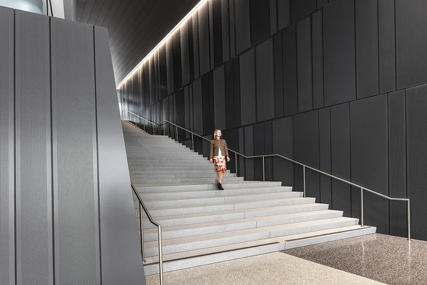 美国 Intuitive Surgical 办公园区-18