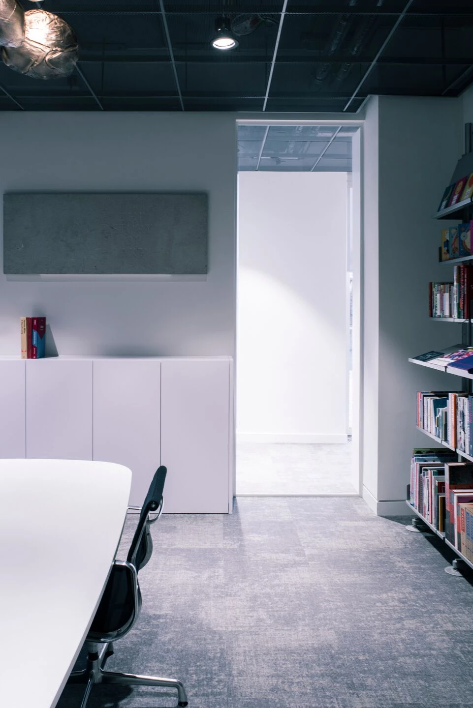 费顿出版社总部丨英国伦敦丨Paolo Cossu Architects-35