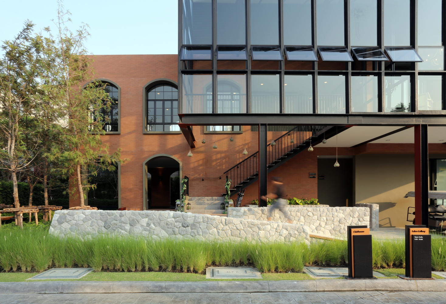 红砖之魅 | 曼谷 Gentry Sukhumvit 俱乐部设计-24