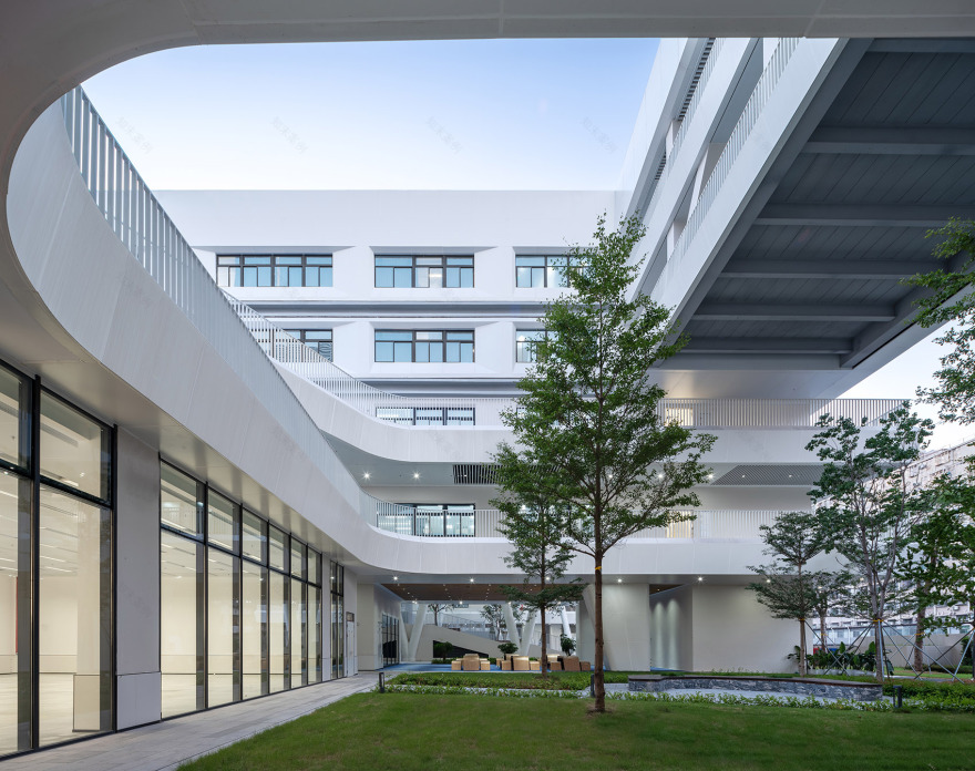 深圳市红山中学丨中国深圳丨华阳国际设计集团-36