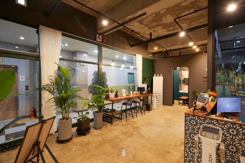 温润宜居的 70 平韩式瑜伽室设计-8