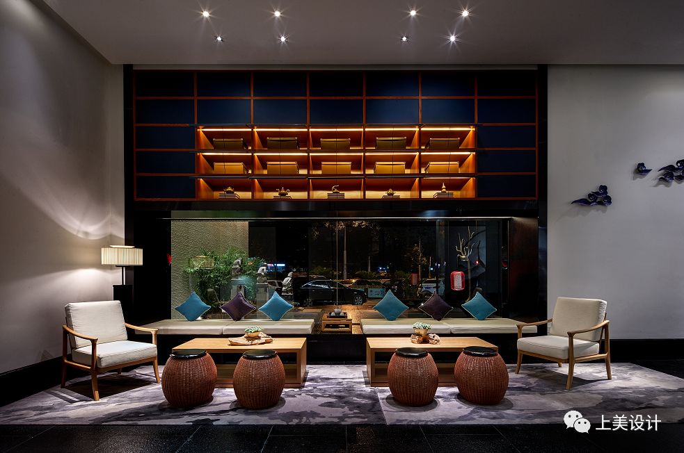 订制“尖叫”品味，80 后设计师林荣金的色彩美学-53