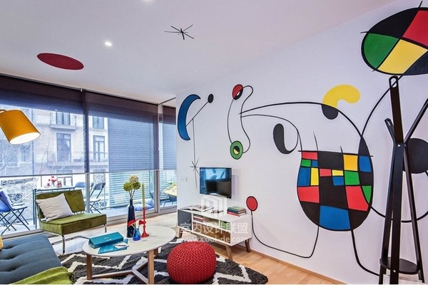 HBD华贝分享夸张涂鸦的公寓-3