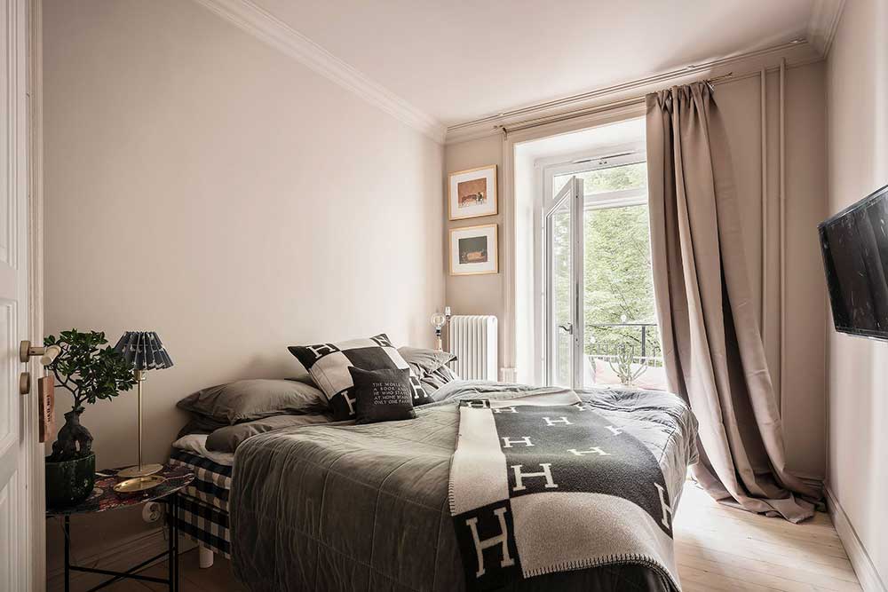 瑞典 48 平米趣味公寓 | 暖色调与幽默壁画完美结合-19