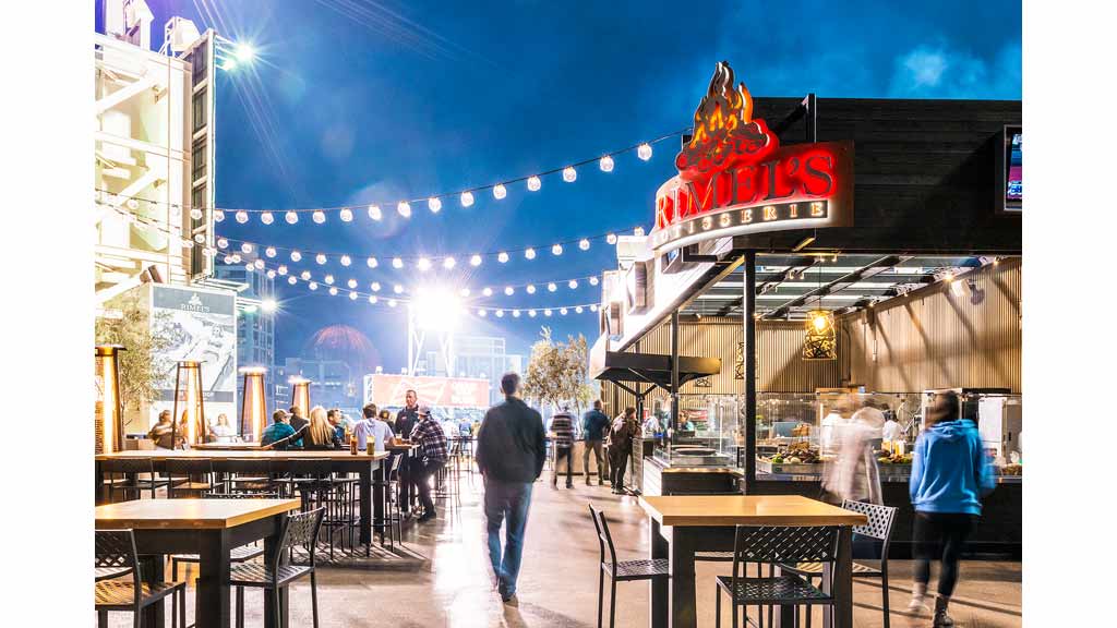 Gensler 助力 Petco Park 打造地道德州风味餐厅-4