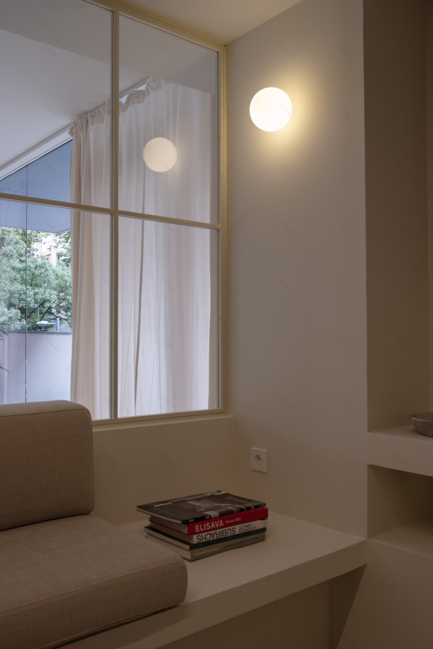 非白色办公室丨西班牙巴塞罗那丨brenzo-36