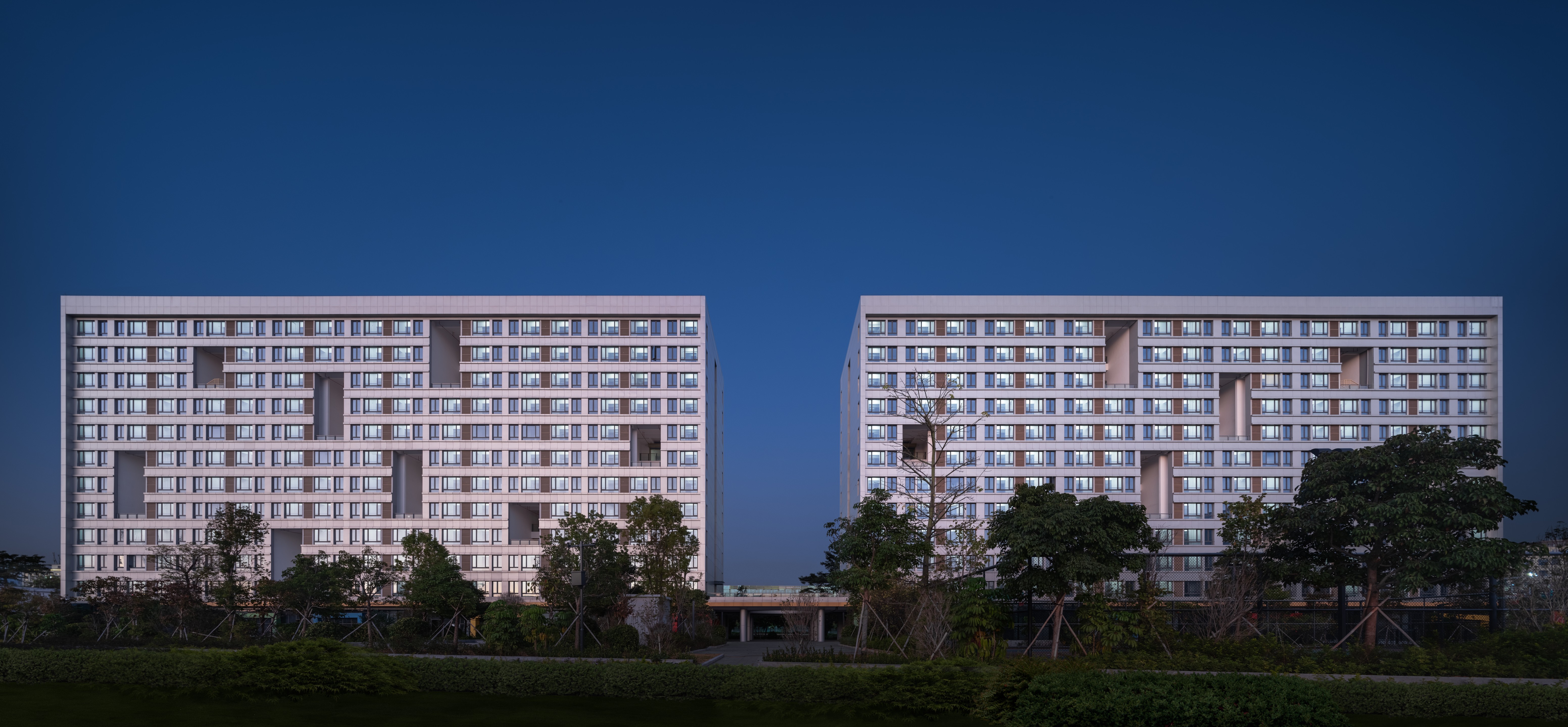 深圳航空公司总部东区员工宿舍(B19,B20)丨中国深圳丨深圳大学建筑设计研究院有限公司“钟中+钟波涛”工作室-20