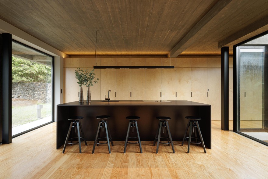 众议院CR(注:CR可能有多种含义,常见的有Continuing Resolution 即持续决议案,但由于缺乏具体语境,无法准确判定CR的意思这里按照信息提供流程,先给出此翻译,若CR有更准确的对应意思,可结合准确语境再次询问) 丨葡萄牙丨SO Arquitetura & Design-23