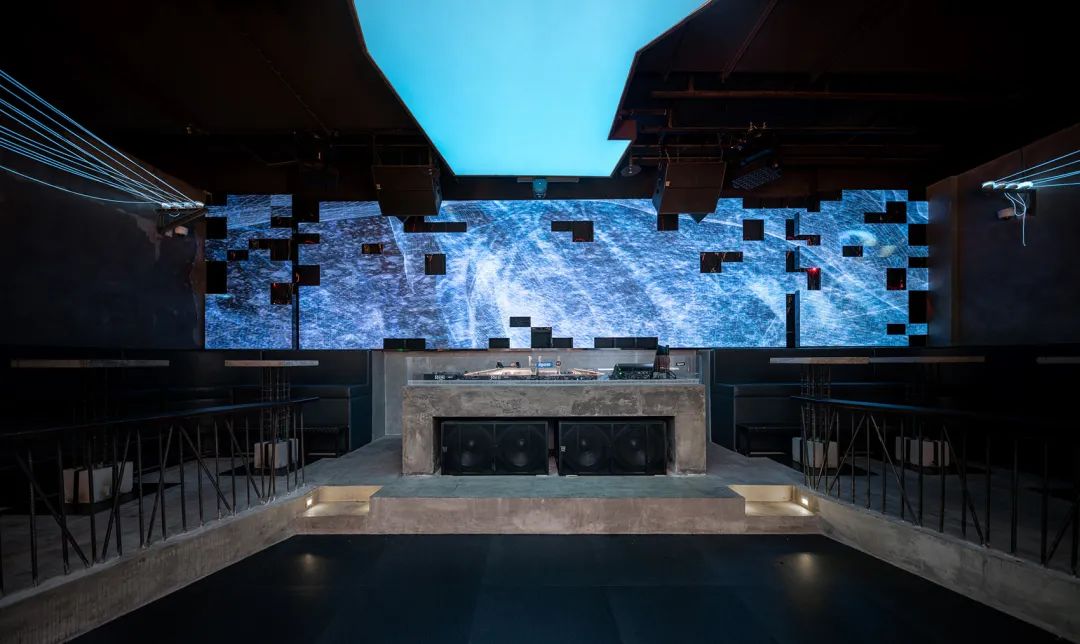 Long 酒吧丨中国上海丨贰木建筑-15