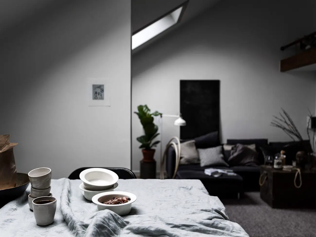 复古建筑中的现代迷你阁楼-7