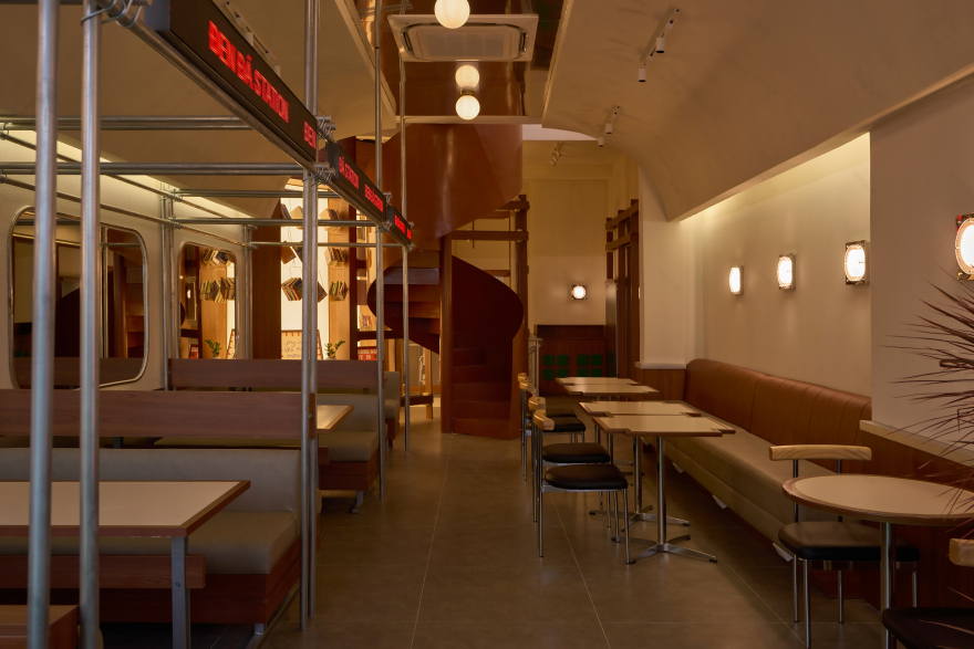 黑石头黎文师(这里ĐEN ĐÁ直译为黑石头,LÊ VĂN SỸ音译为黎文师 ,由于不清楚具体所指,可能翻译存在一定局限性) 丨越南胡志明市丨未明确提及设计公司,有主创人员信息-0