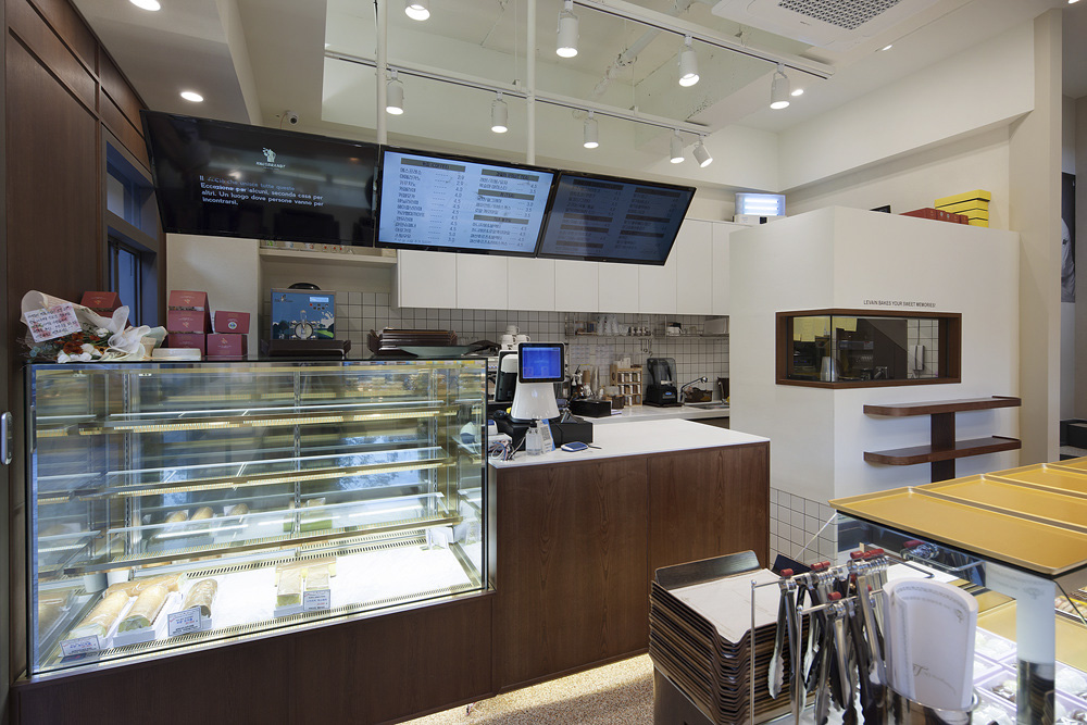 白色与木质的优雅结合 | 57 平米现代简约贝壳装饰设计-5