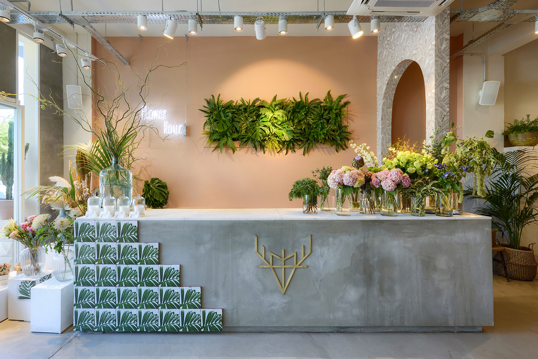 MISK ARTISAN FLORAL CAFE-0