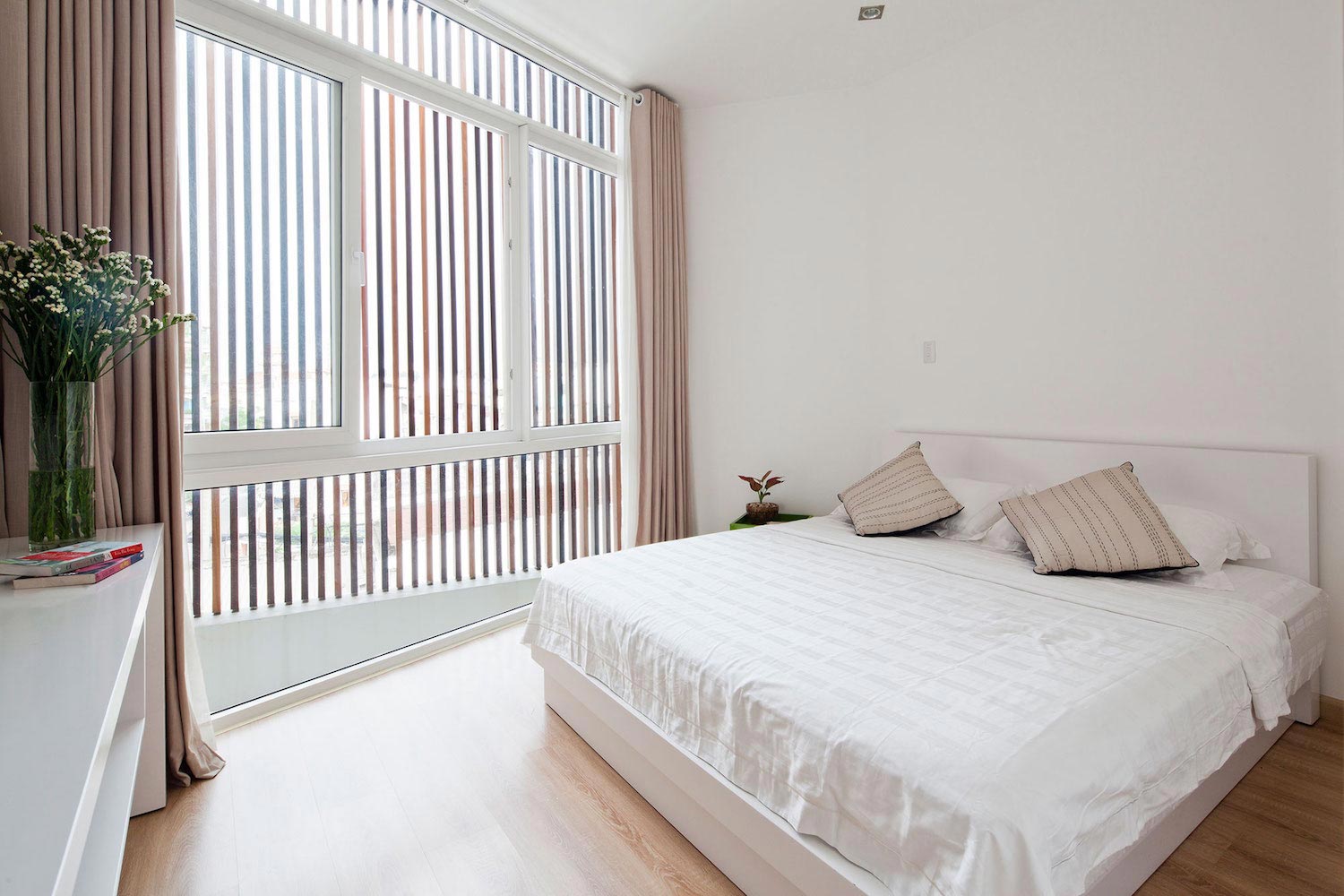 越南胡志明市 MM 建筑师打造多彩小镇房屋-26