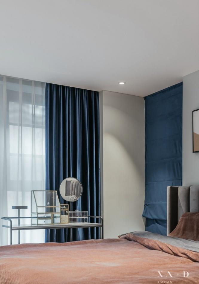 
灰色的基调，犹如一场不经意实现的憧憬 -13