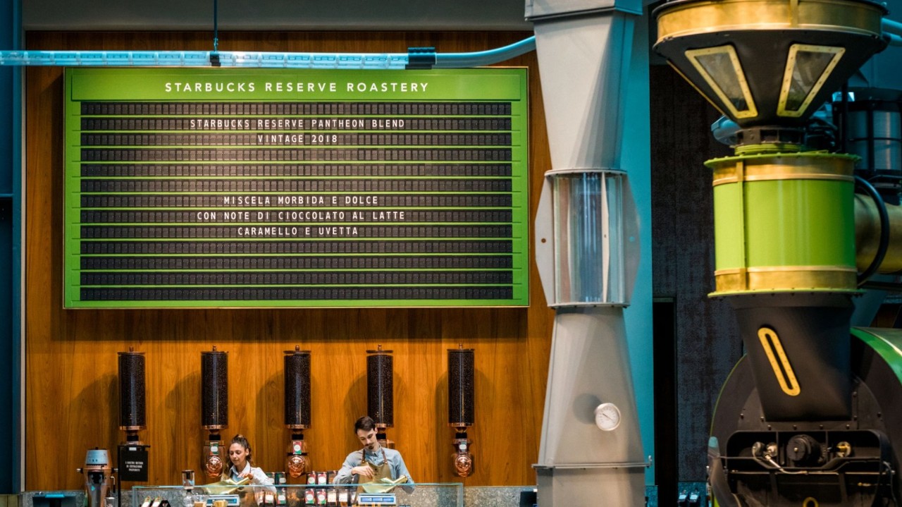 星巴克首席设计官-85