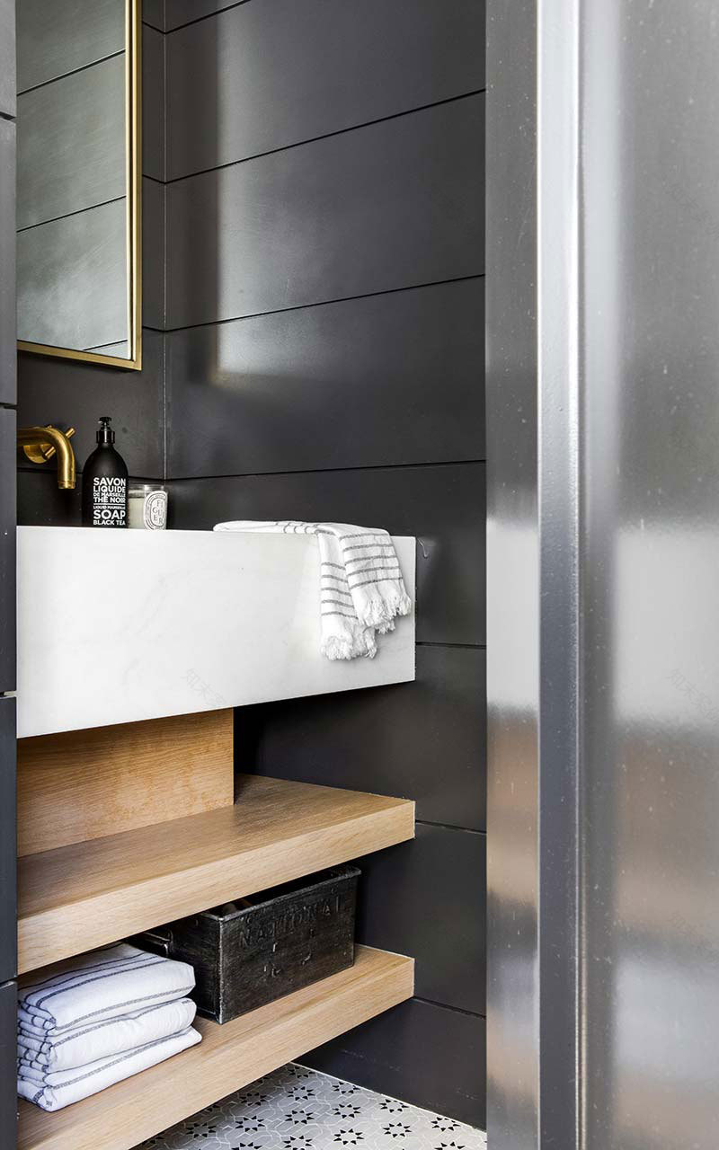 加州前时装设计师的工业风家园-14