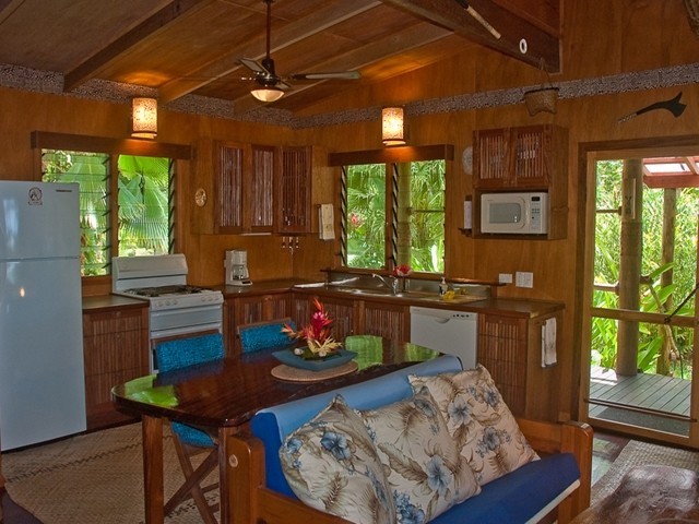 斐济Savusavu小型木屋度假村-11