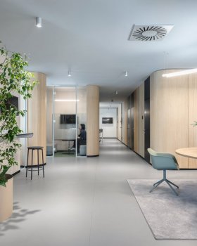 Autori Studio 现代舒适办公空间设计