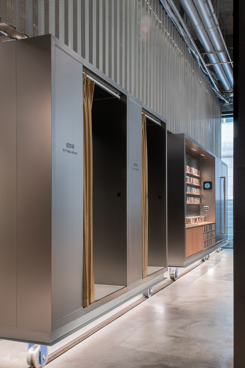 COZMINE 2·0 潮牌集合店丨中国武汉丨外物 WHY WOULD 设计事务所-76