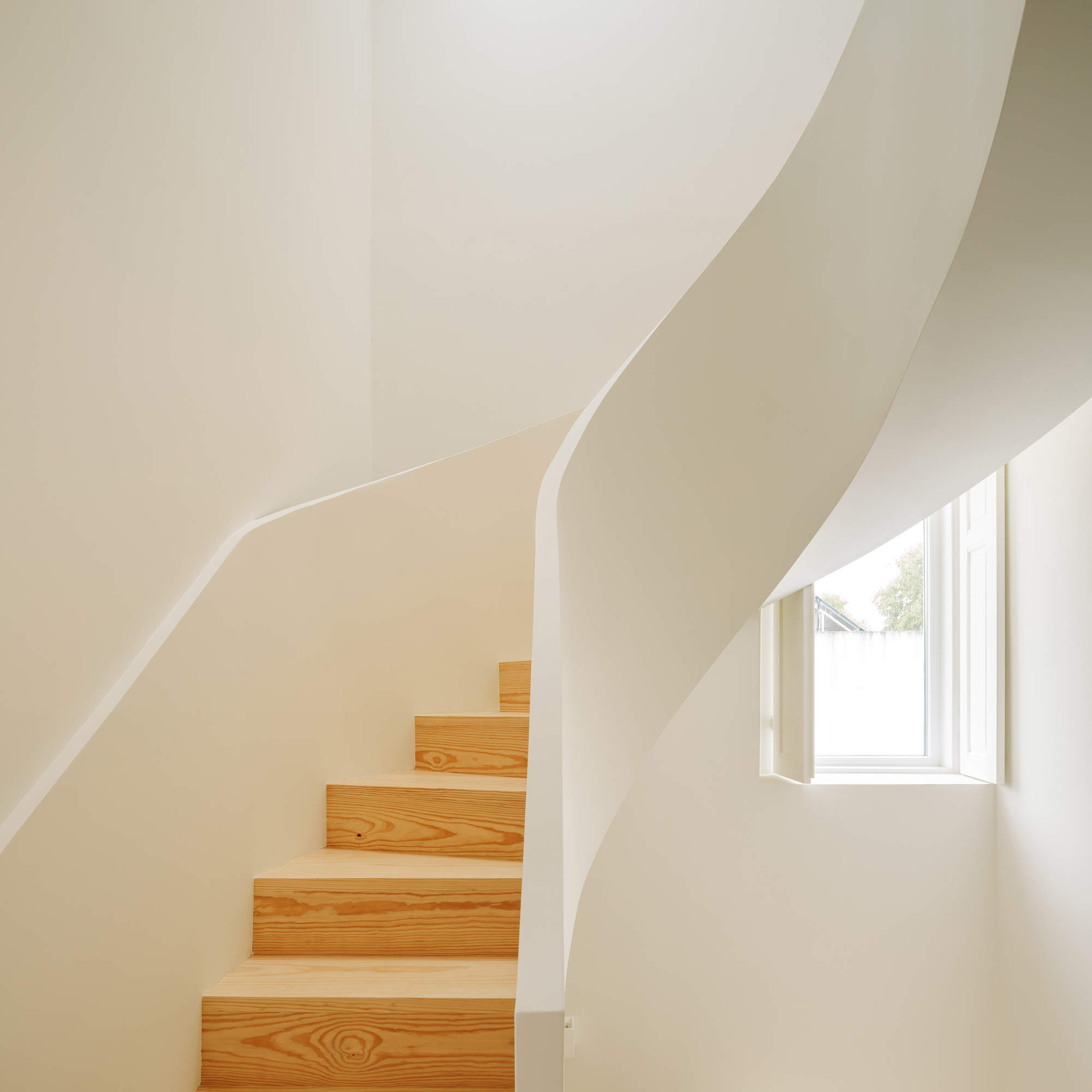 葡萄牙别墅翻新设计-23