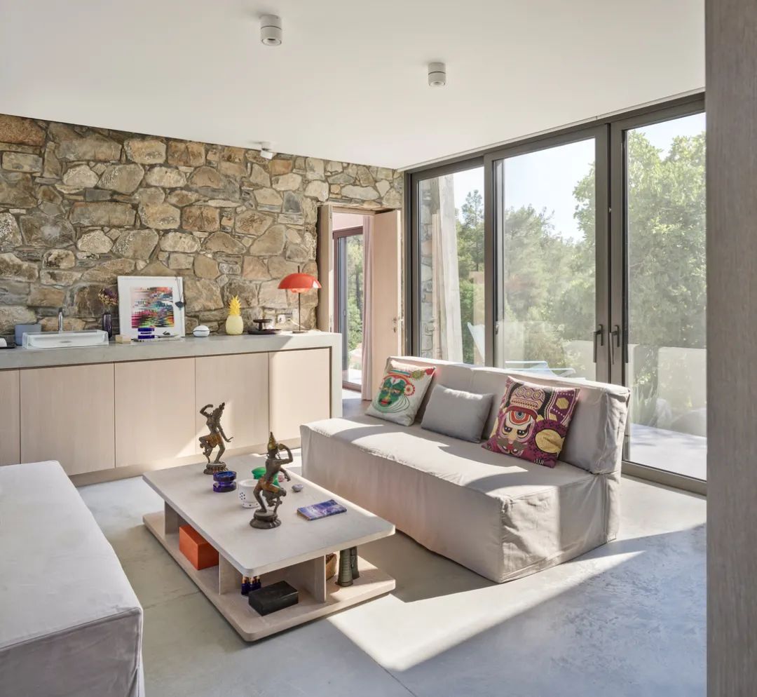 乡村混凝土住宅,多重空间与自然融合-28