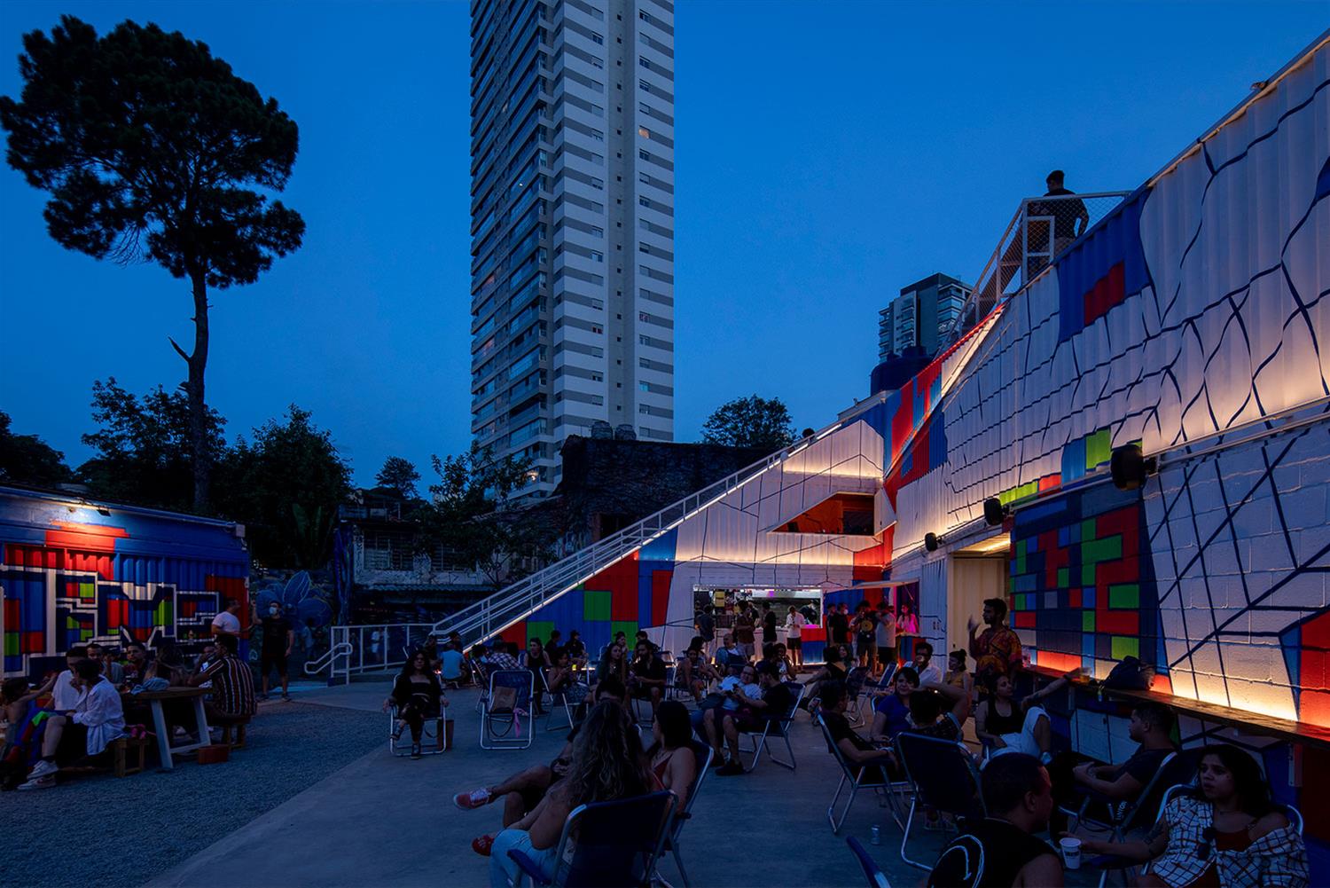 Lote（城市山丘建筑设计）-17