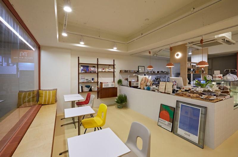 13 坪咖啡厅的温馨浪漫设计-4