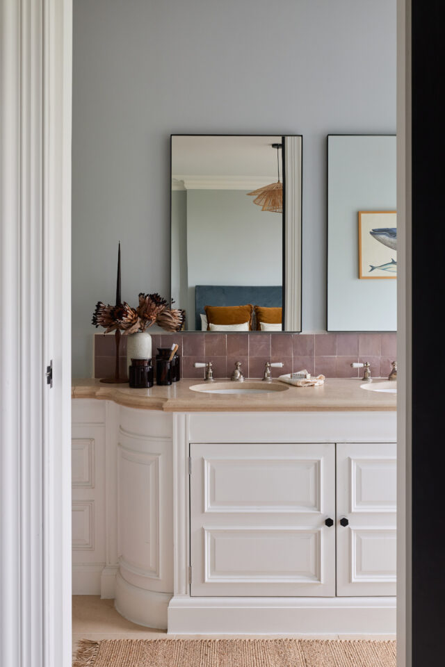 Imperfect Interiors
-23