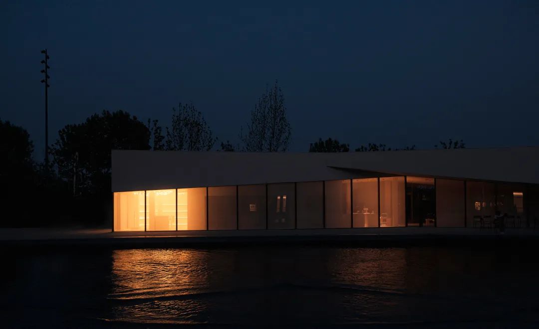 海边的两块石头-23