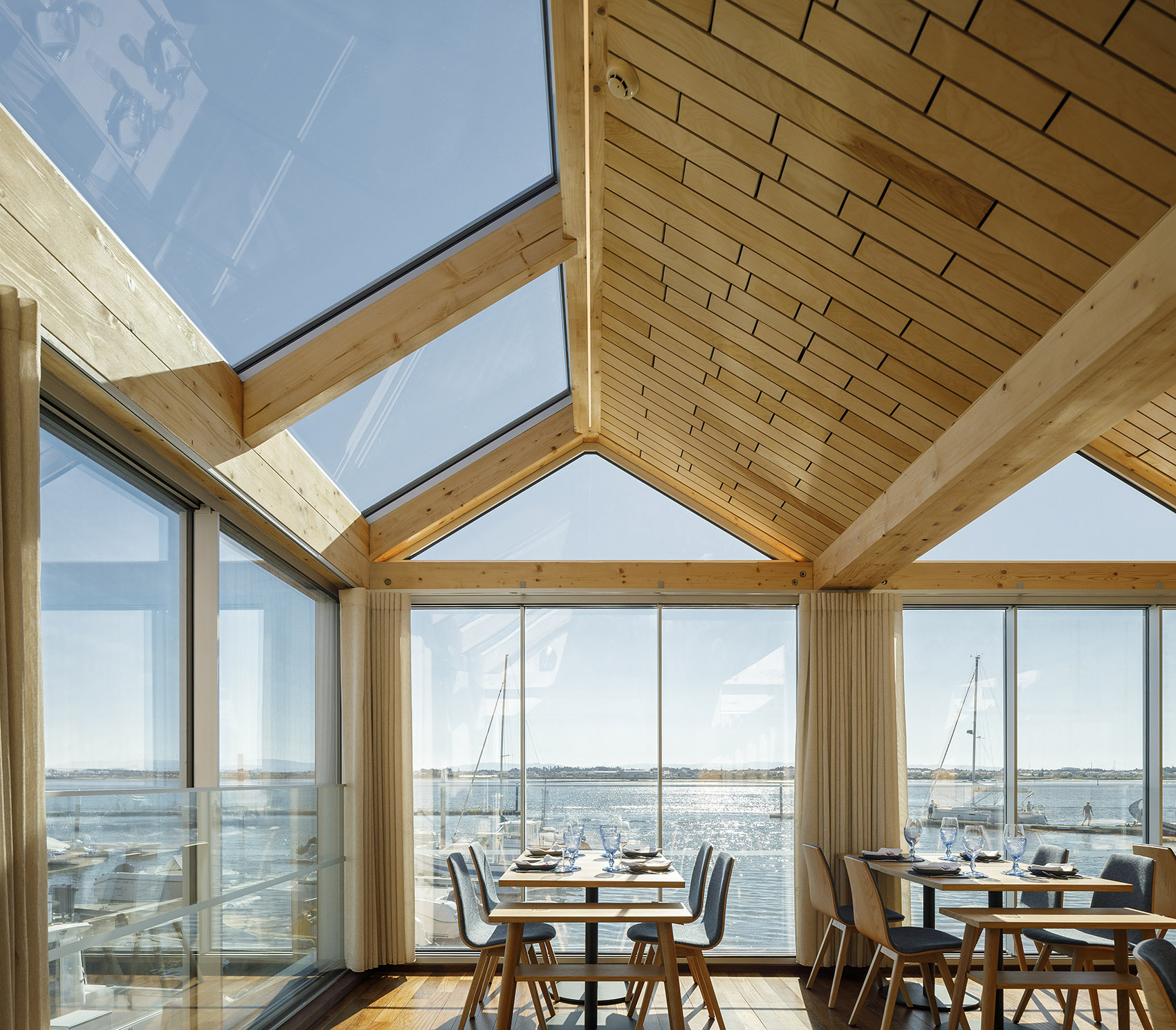 葡萄牙Clube De Vela餐厅-41