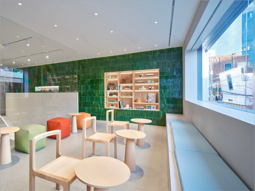 LOEWE香水独立店丨韩国首尔丨LOEWE马德里内部设计团队-11