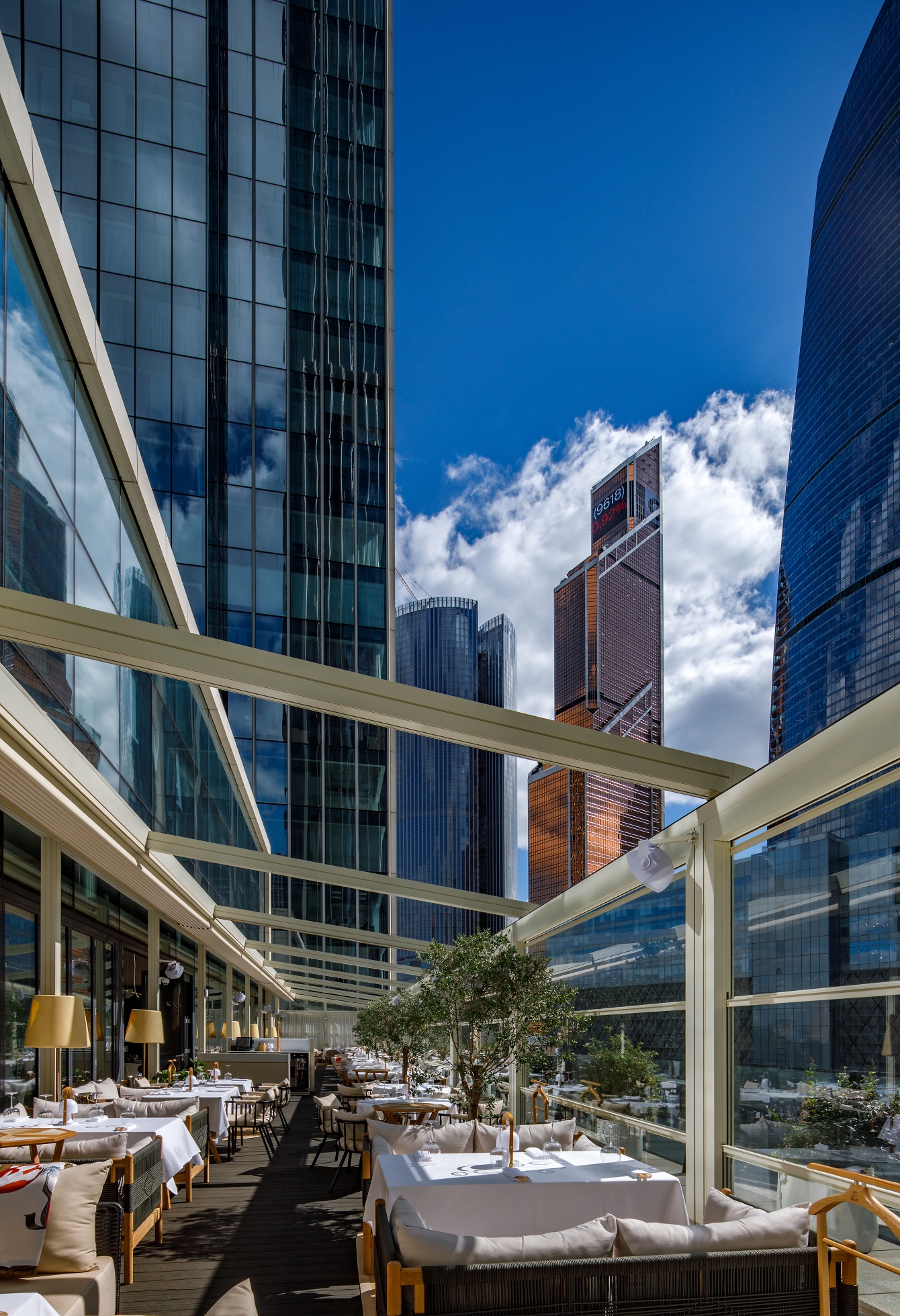 Ivanka 餐厅夏季露台室内设计丨俄罗斯莫斯科丨ARCHPOINT 设计局-18