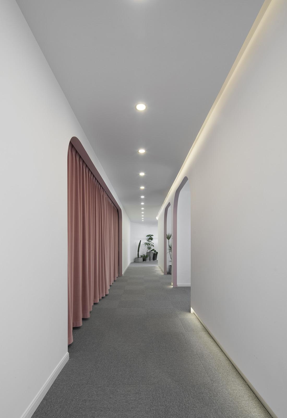 甜酷工业风婚纱店-25