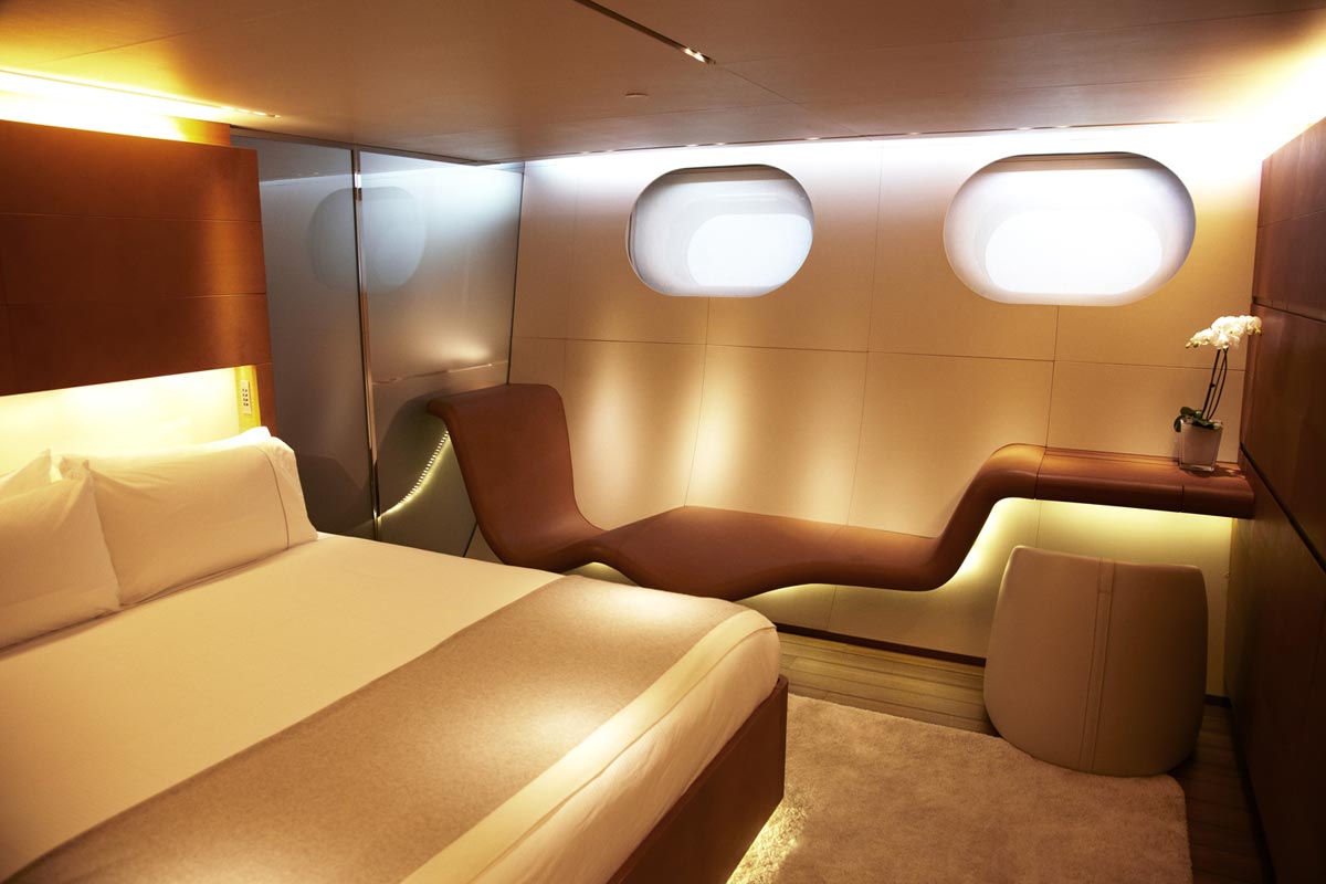 YAC    诺曼福 斯特  意大利某游艇设计-17